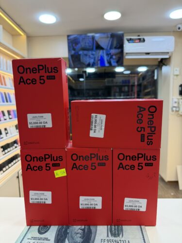 oneplus ace 5 ultra 512/17